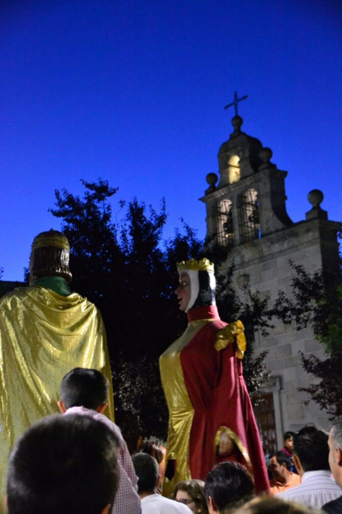 Gran desfile de Gigantes y Cabezudos