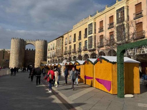 Feria Navideña y atracciones infantiles